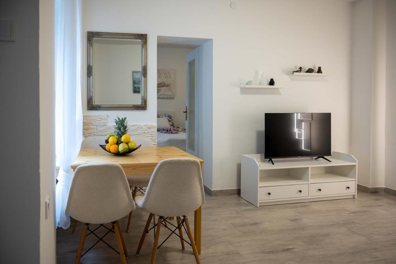 Apartment Montona Πούλα Εξωτερικό φωτογραφία